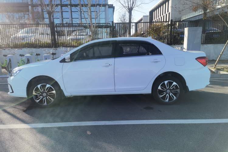 Used BYD Qin New Energy 2016 Qin EV300 Prestige Model Exterior 5
