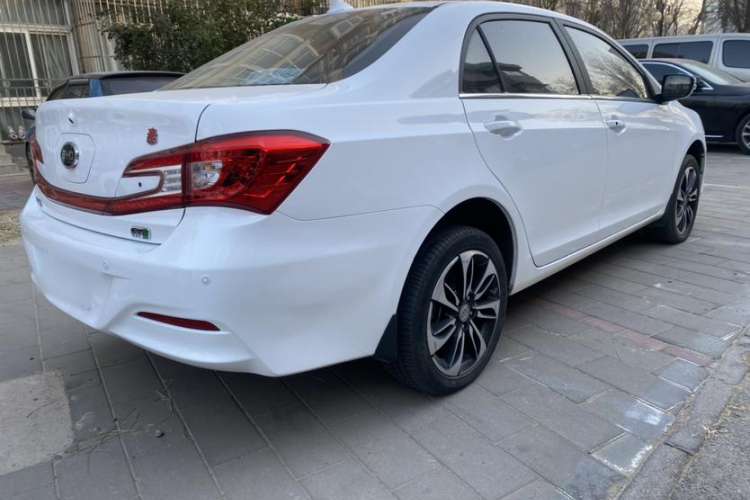 Used BYD Qin New Energy 2016 Qin EV300 Prestige Model Exterior 6