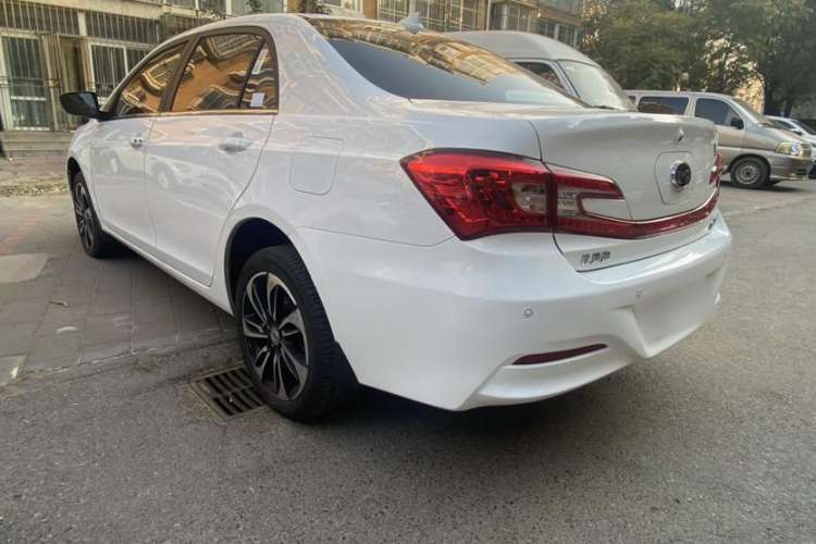 Used BYD Qin New Energy 2016 Qin EV300 Prestige Model Exterior 6