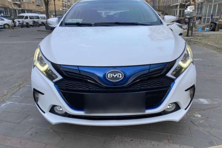 Used BYD Qin New Energy 2016 Qin EV300 Prestige Model Exterior 8