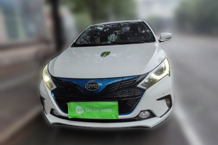 Used BYD Qin New Energy 2016 Qin EV300 Prestige Model Front