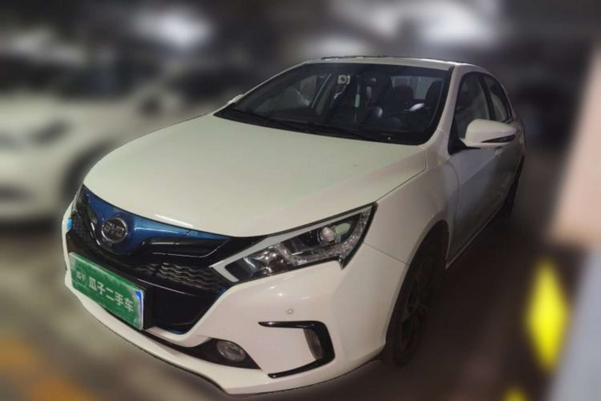 Used BYD Qin New Energy 2016 Qin EV300 Prestige Model Front Left 45 Deg