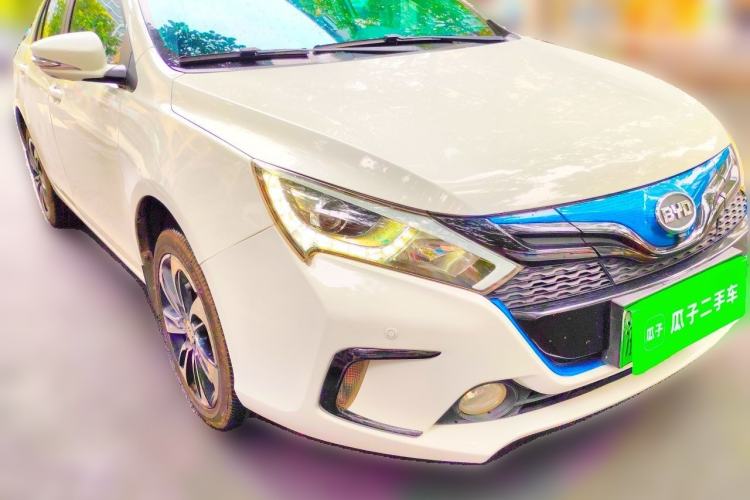 Used BYD Qin New Energy 2016 Qin EV300 Prestige Model Front Right 45 Deg