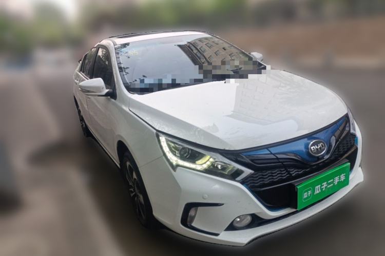 Used BYD Qin New Energy 2016 Qin EV300 Prestige Model Front Right 45 Deg