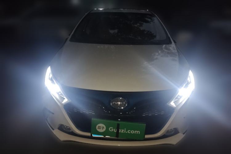 Used BYD Qin New Energy 2016 Qin EV300 Prestige Model Front
