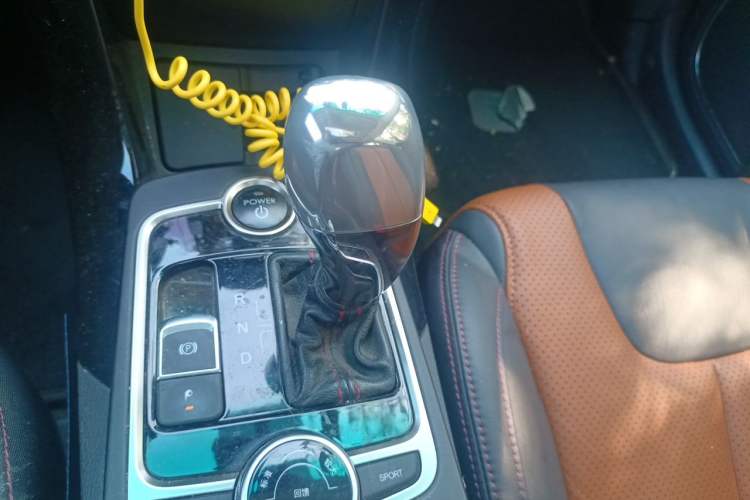 Used BYD Qin New Energy 2016 Qin EV300 Prestige Model Gear Lever