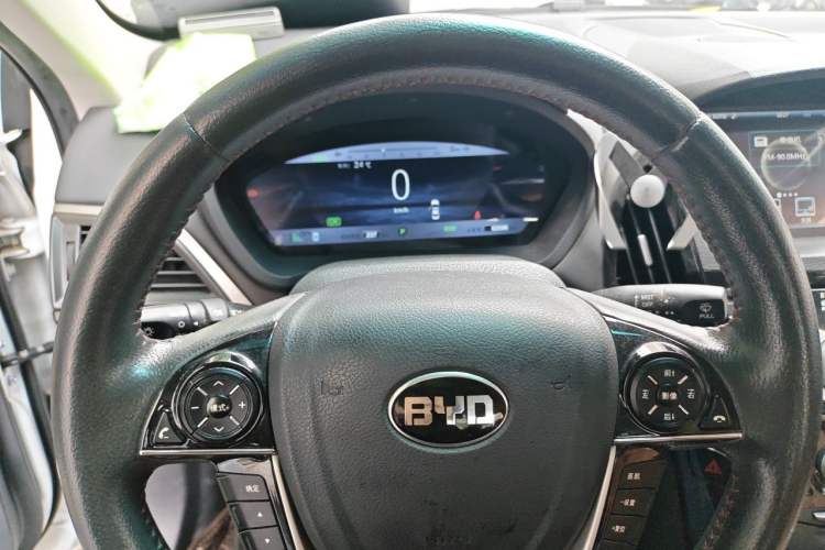 Used BYD Qin New Energy 2016 Qin EV300 Prestige Model Instrument Cluster