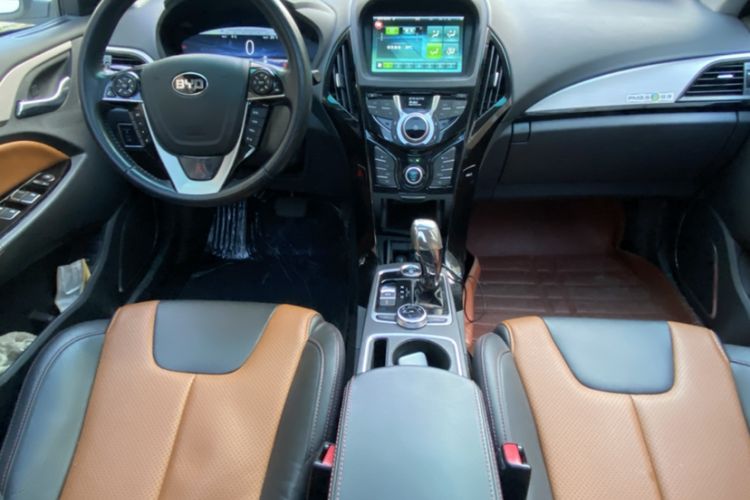 Used BYD Qin New Energy 2016 Qin EV300 Prestige Model Interior 1