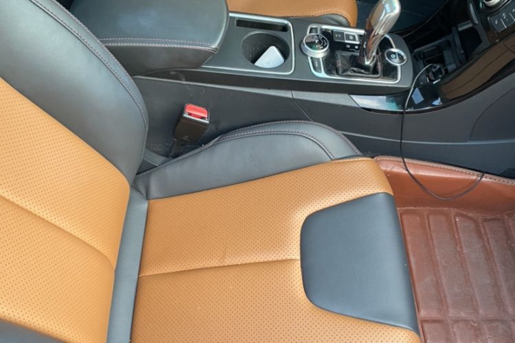 Used BYD Qin New Energy 2016 Qin EV300 Prestige Model Interior 13