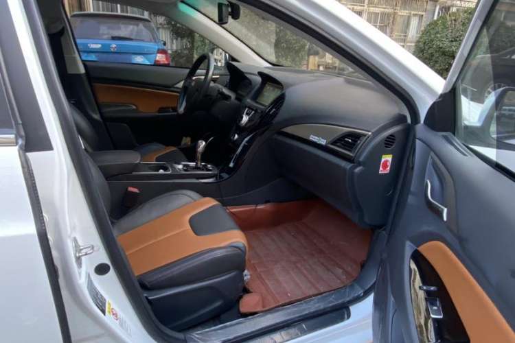 Used BYD Qin New Energy 2016 Qin EV300 Prestige Model Interior 15