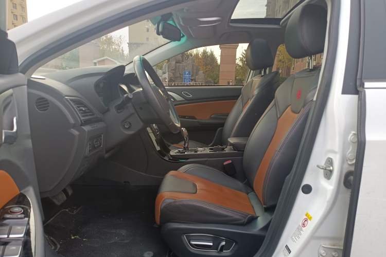 Used BYD Qin New Energy 2016 Qin EV300 Prestige Model Interior 3