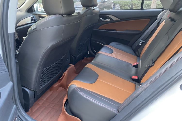 Used BYD Qin New Energy 2016 Qin EV300 Prestige Model Interior 5