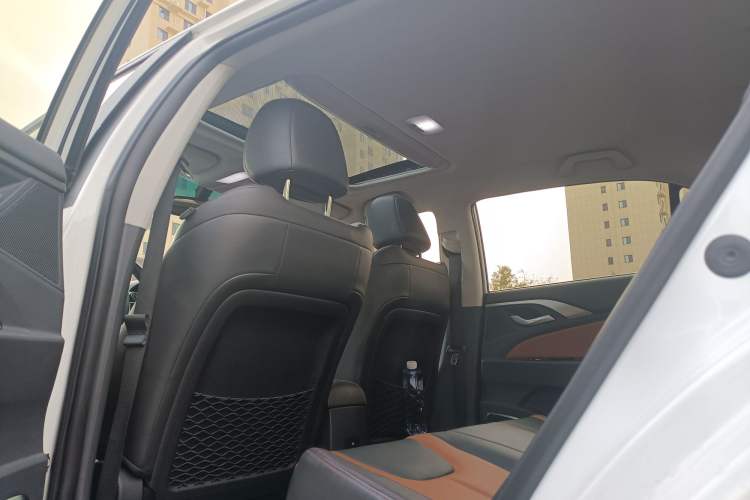 Used BYD Qin New Energy 2016 Qin EV300 Prestige Model Interior 6