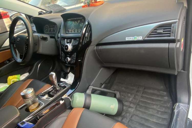 Used BYD Qin New Energy 2016 Qin EV300 Prestige Model Interior 7