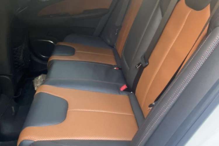 Used BYD Qin New Energy 2016 Qin EV300 Prestige Model Interior 8