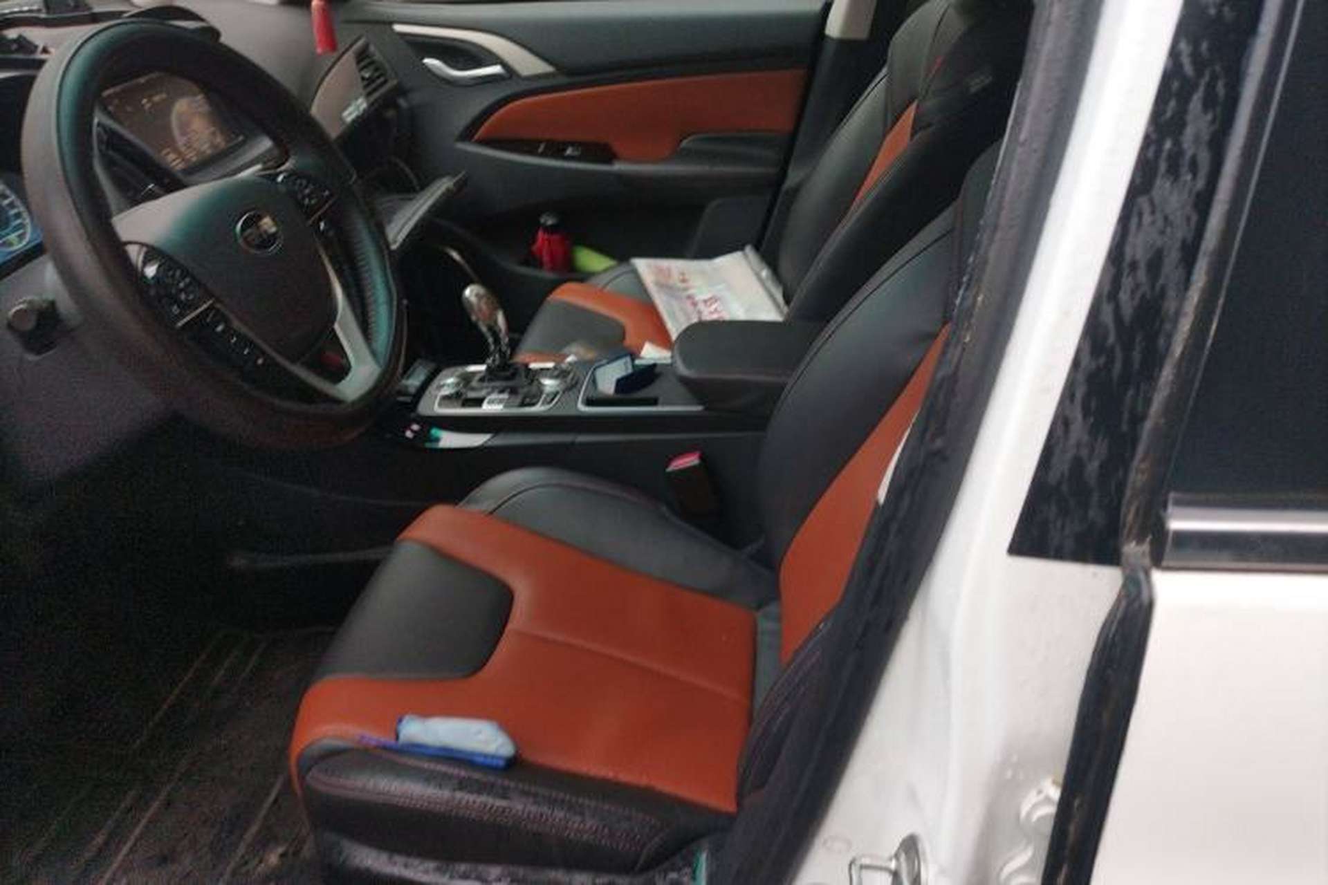Used BYD Qin New Energy 2016 Qin EV300 Prestige Model Left Front Seat