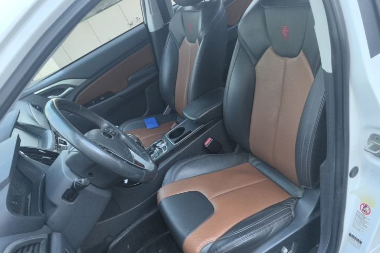 Used BYD Qin New Energy 2016 Qin EV300 Prestige Model Left Front Seat