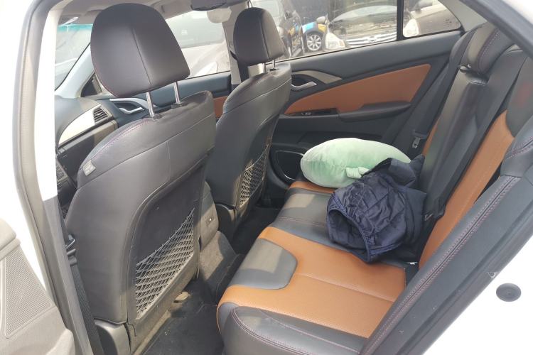 Used BYD Qin New Energy 2016 Qin EV300 Prestige Model Left Rear Seat