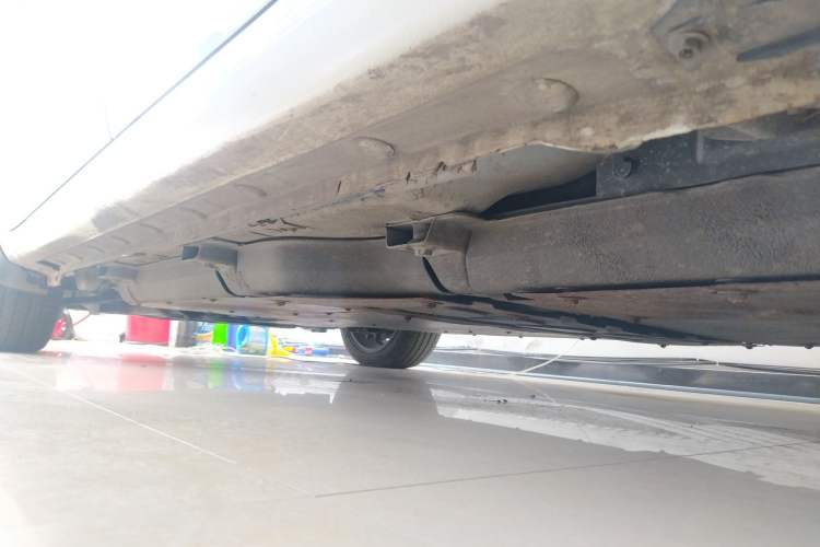 Used BYD Qin New Energy 2016 Qin EV300 Prestige Model Left Side Sill
