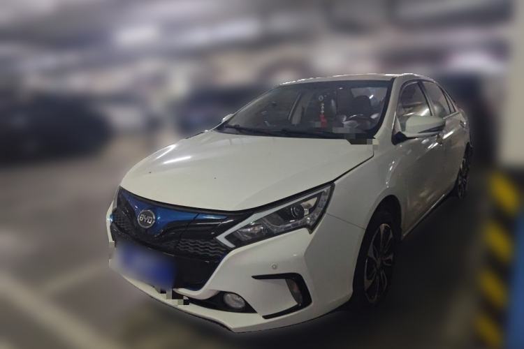 Używany BYD Qin New Energy 2016 Qin EV300 Prestige Model Guazi used car, China used car export, Used car for sale, Used  cars, Cheapest cars for sale