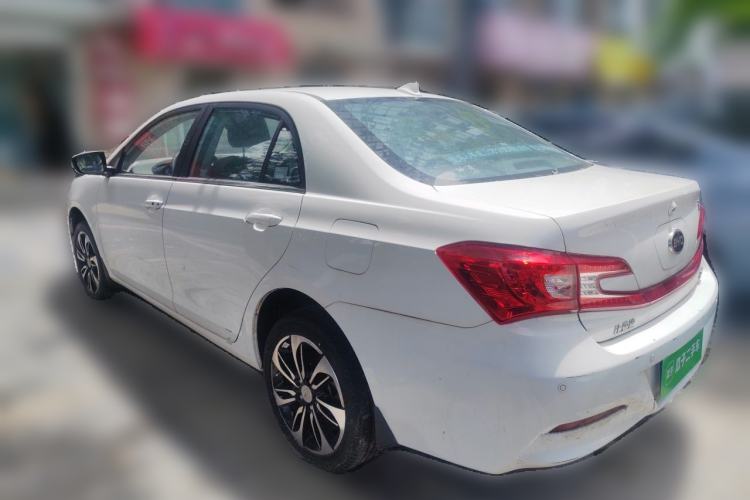 Used BYD Qin New Energy 2016 Qin EV300 Flagship Model Rear Left 45 Deg