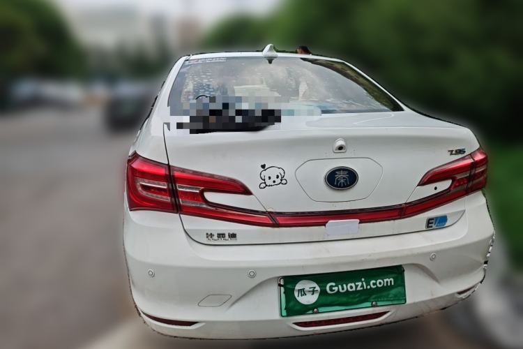 Used BYD Qin New Energy 2016 Qin EV300 Prestige Model Rear