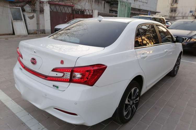 Used BYD Qin New Energy 2016 Qin EV300 Prestige Model Rear Right 45 Deg