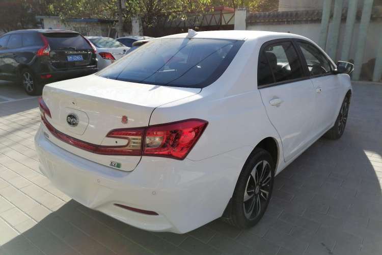 Used BYD Qin New Energy 2016 Qin EV300 Prestige Model Rear Right 45 Deg