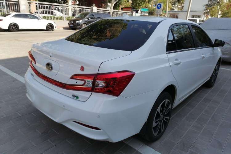Used BYD Qin New Energy 2016 Qin EV300 Prestige Model Rear Right 45 Deg