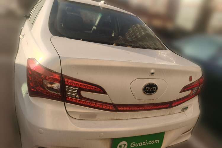 Used BYD Qin New Energy 2016 Qin EV300 Prestige Model Rear
