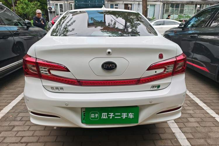 Used BYD Qin New Energy 2016 Qin EV300 Prestige Model Rear