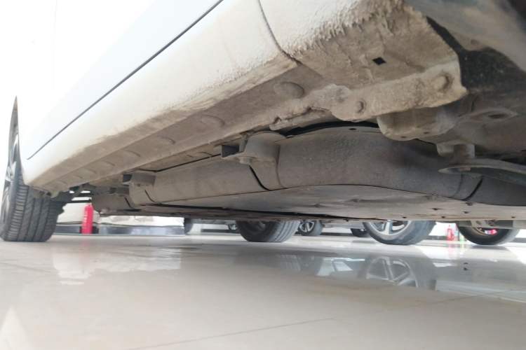Used BYD Qin New Energy 2016 Qin EV300 Prestige Model Right Side Sill
