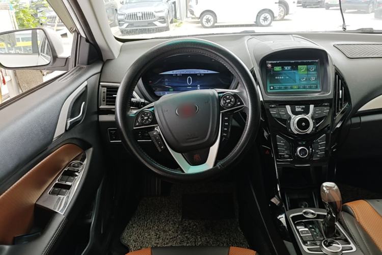 Used BYD Qin New Energy 2016 Qin EV300 Prestige Model Steering Wheel