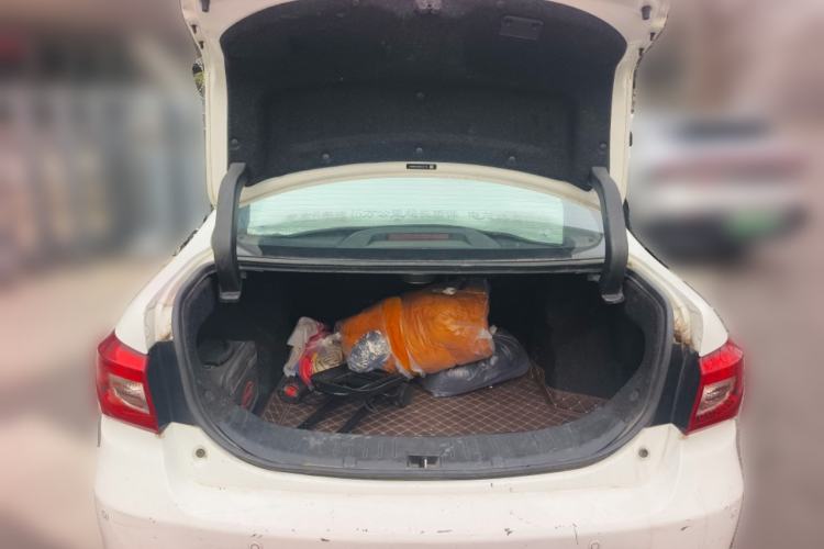 Used BYD Qin New Energy 2016 Qin EV300 Prestige Model Trunk
