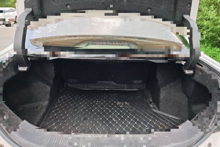 Used BYD Qin New Energy 2016 Qin EV300 Prestige Model Trunk