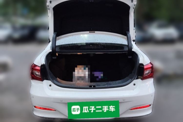 Used BYD Qin New Energy 2016 Qin EV300 Prestige Model Trunk