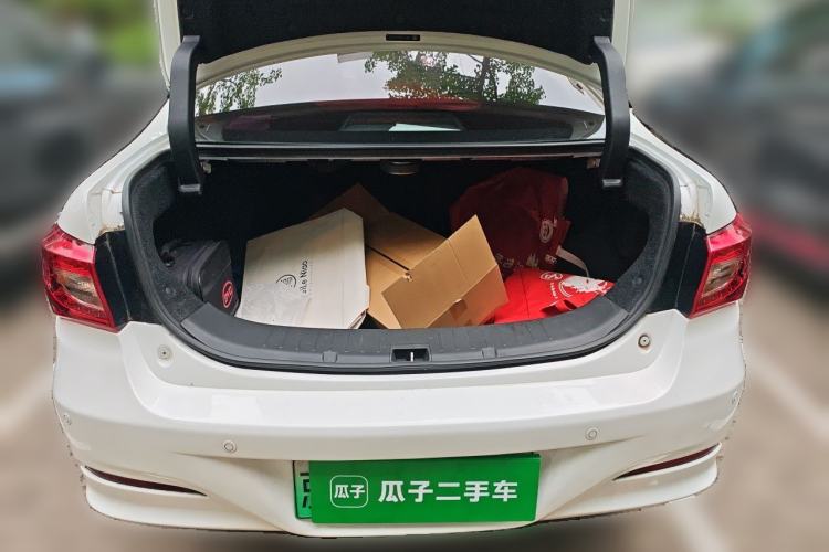 Used BYD Qin New Energy 2016 Qin EV300 Prestige Model Trunk