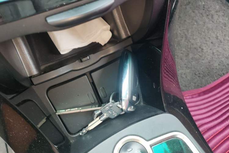 Used BYD Qin New Energy 2016 Qin EV300 Prestige Model Vehicle Key