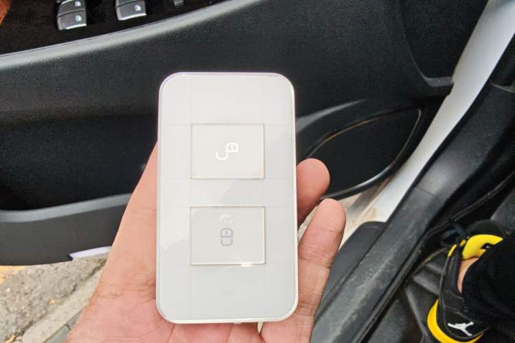 Used BYD Qin New Energy 2016 Qin EV300 Prestige Model Vehicle Key
