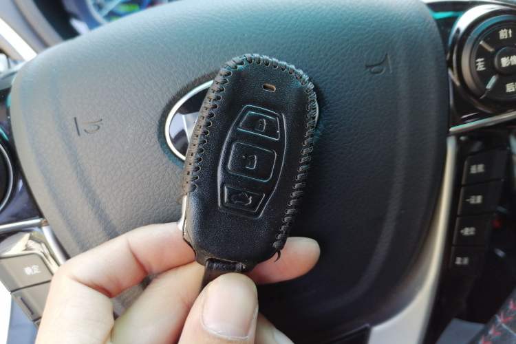 Used BYD Qin New Energy 2016 Qin EV300 Prestige Model Vehicle Key