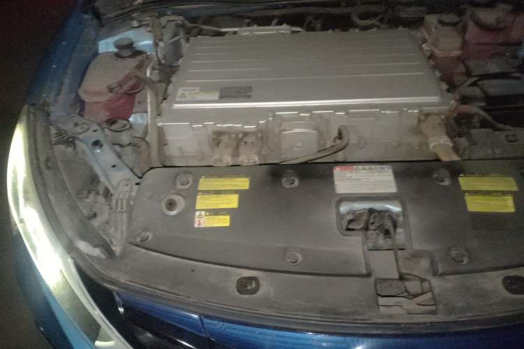 Used BYD Qin New Energy 2017 Qin EV300 Flagship Model Engine Bay Right