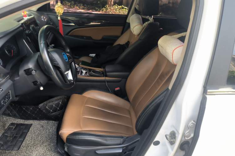 Used BYD Qin New Energy 2017 1.5T Luxury Model Left Front Seat