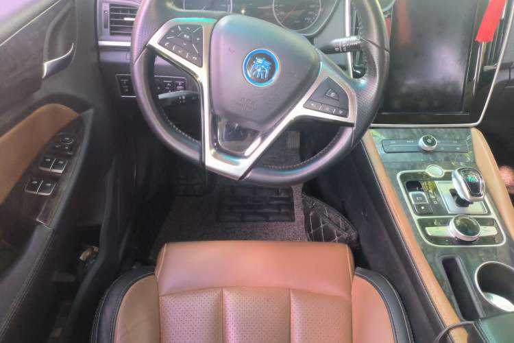 Used BYD Qin New Energy 2017 1.5T Luxury Model Steering Wheel