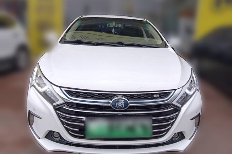Used BYD Qin New Energy 2017 1.5T Luxury Model Front