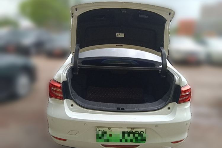 Used BYD Qin New Energy 2017 1.5T Luxury Model Trunk