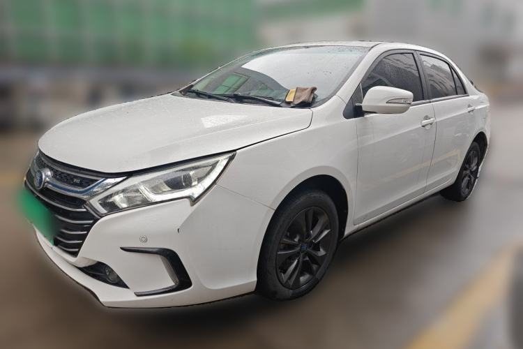 Used BYD Qin New Energy 2017 1.5T Luxury Model Guazi used car, China used car export, Used car for sale, Used  cars, Cheapest cars for sale