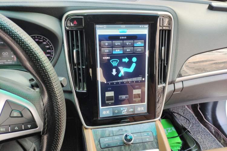 Used BYD Qin New Energy 2017 1.5T Luxury Model Audio And AC Panel