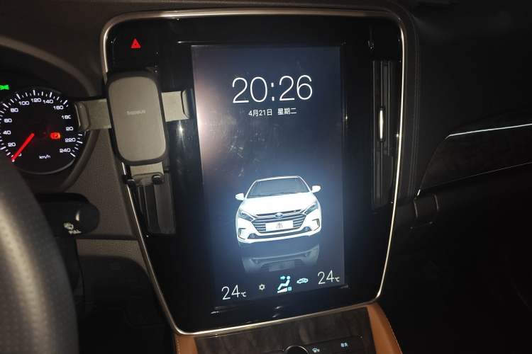 Used BYD Qin New Energy 2017 1.5T Luxury Model Audio And AC Panel