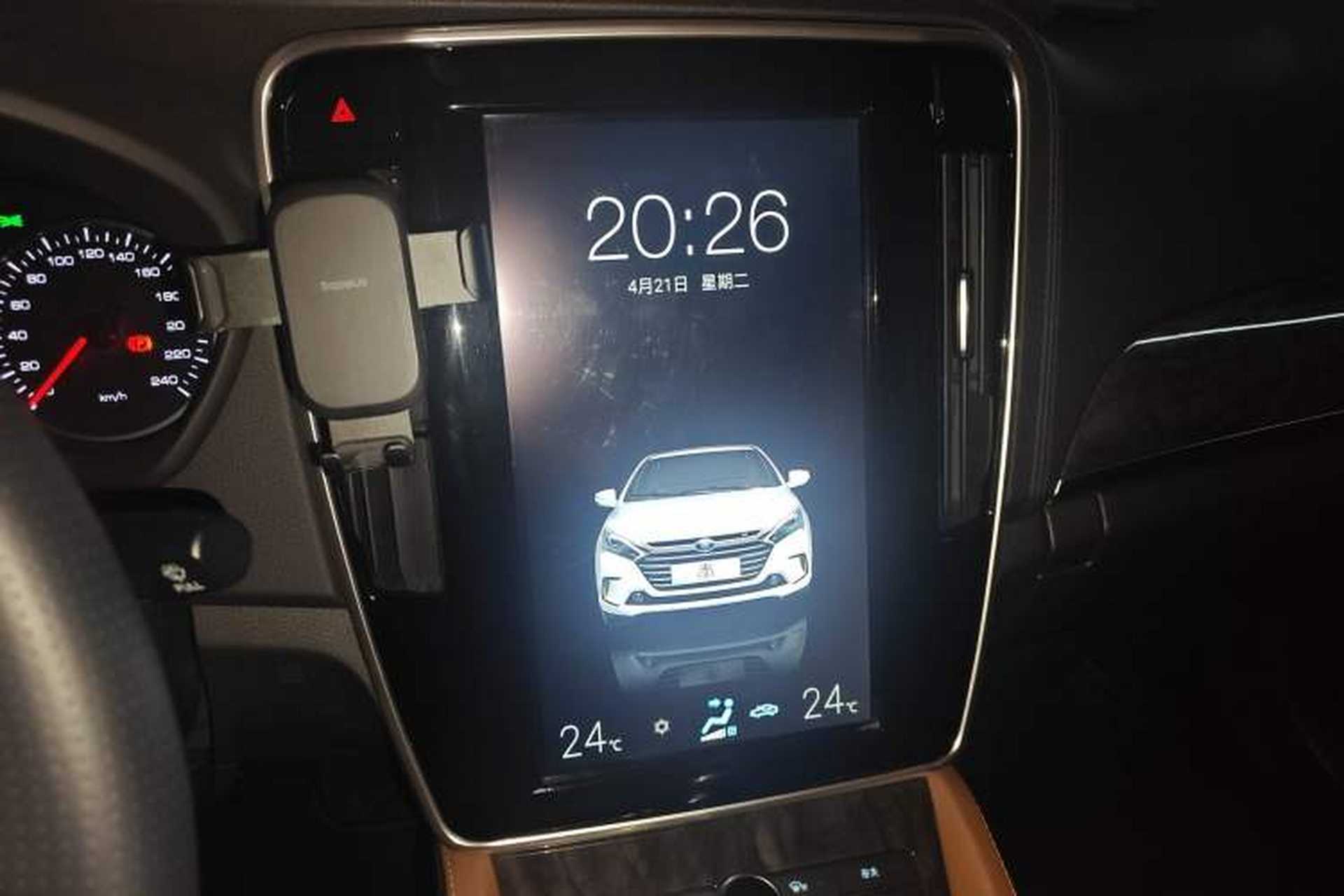 Used BYD Qin New Energy 2017 1.5T Luxury Model Audio And AC Panel