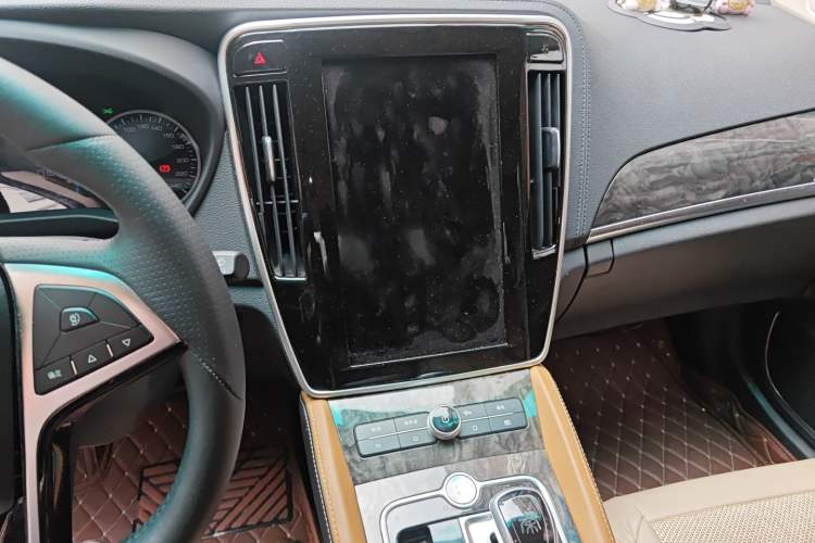 Used BYD Qin New Energy 2017 1.5T Luxury Model Audio And AC Panel